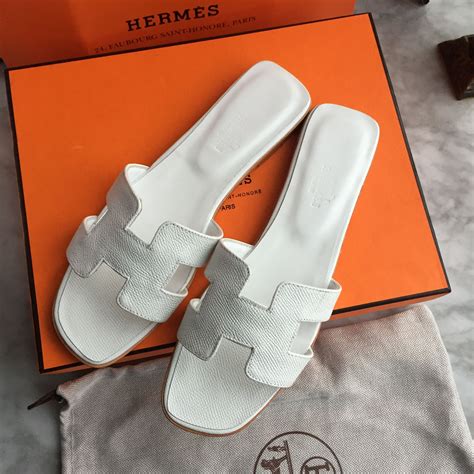 hermes female slippers.